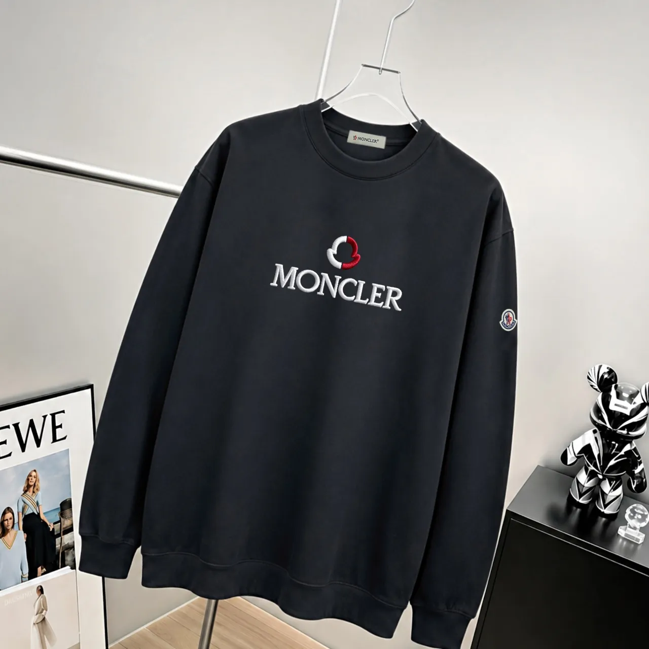 Moncle* logo 《 》 380 ， ， Same Style ， : Black White Coffee Brown Size：S（90-130 ） M（125-150 ） L（135-165 ） XL（160-190 ） XXL（185-220 ）